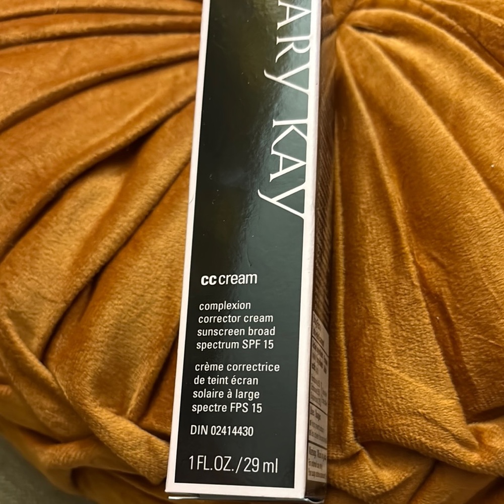 Mary Kay CC Cream with SPF 15 Protection